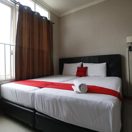 Reddoorz @ Ranotana Manado Hotel Exterior photo